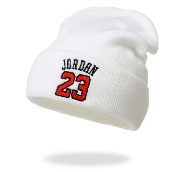 Michael Jordan Knit Hat NBA NEW White Winter Hat Beanie Chicago Bulls 23
